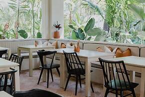Sendero Hotel
