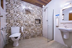 HOTEL VILLAGE ENSEADA