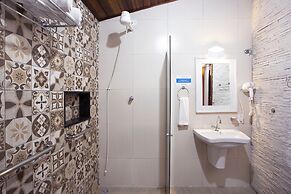 HOTEL VILLAGE ENSEADA