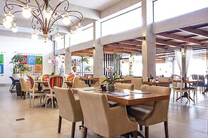 HOTEL VILLAGE ENSEADA