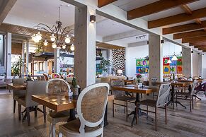 HOTEL VILLAGE ENSEADA