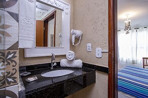 HOTEL VILLAGE ENSEADA