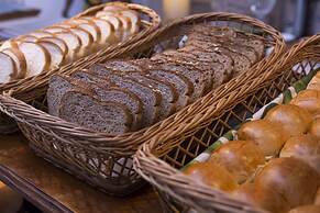 HOTEL VILLAGE ENSEADA