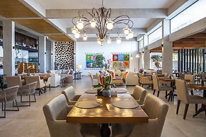 HOTEL VILLAGE ENSEADA