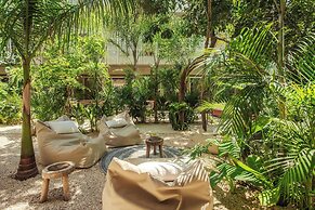 Private Pool & BBQ Luxury PH IIK Tulum