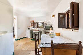 2073 Trulli li Corsari - Trullo Grande by Barbarhouse