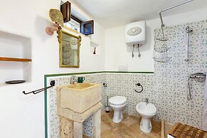 2073 Trulli li Corsari - Trullo Grande by Barbarhouse