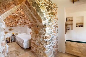 2073 Trulli li Corsari - Trullo Grande by Barbarhouse