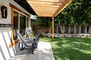 Experience Modern Luxury at Desert Hideaway