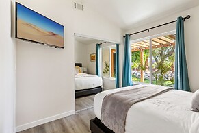 Experience Modern Luxury at Desert Hideaway