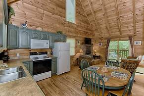 Whisper Creek 2 Bedroom Cabin by RedAwning