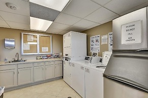 Islander East 309 - Seashell Studio