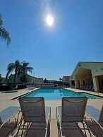 Amazing 3/2 Condo, Gated Community at Club Cortile!!