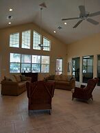 Amazing 3/2 Condo, Gated Community at Club Cortile!!