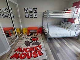 Amazing 3/2 Condo, Gated Community at Club Cortile!!