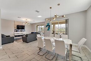 Storey Lake Resort, Private Pool, and Much More!!