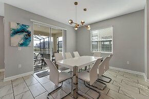 Storey Lake Resort, Private Pool, and Much More!!