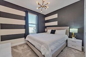 Storey Lake Resort, Private Pool, and Much More!!