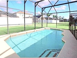 Gated Community, Private Pool and Game Room Near Disney!!!