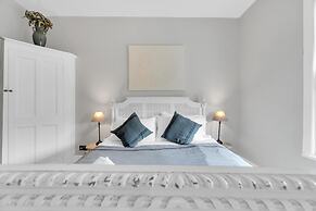 Poets Apartment By My Getaways
