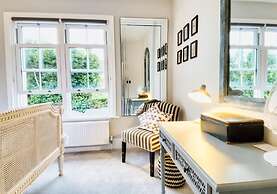 Poets Apartment By My Getaways