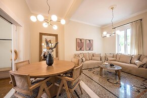 Sofia's Lemontree 3-bed House in Agios Nikolaos