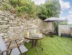 Charming 2-bed Cottage in Wadebridge, Cornwall