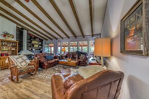 Nana & Papa's Mountain Retreat