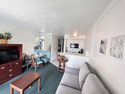 Victorian 4107 - Sandy Bottoms