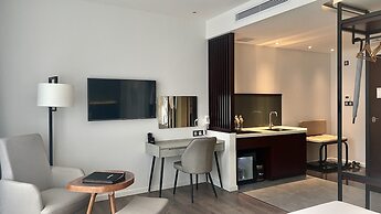 NEWCC HOTEL & SERVICED APARTMENT