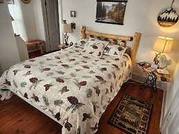 Hawthorne Inn