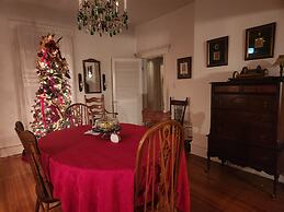 Hawthorne Inn