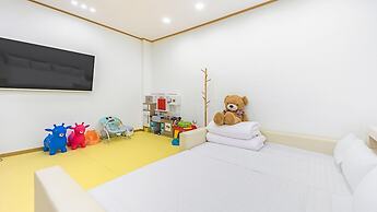 Pocheon Wuri Kids Poolvilla