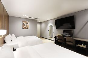 Hound Hotel Incheon Airport
