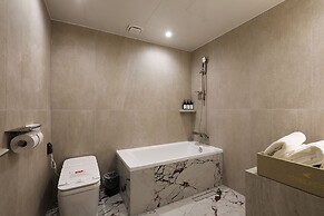 Hound Hotel Incheon Airport