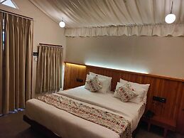 Nirvana Resort and Restaurant