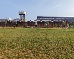 Nirvana Resort and Restaurant