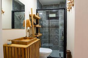 Pallet Glamp NG & But K Otel