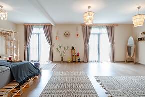 Pallet Glamp NG & But K Otel