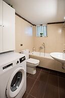 Blue Ark Acropolis Spirit