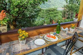 Foxoso The Mall Road