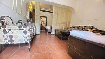 Foxoso The Mall Road