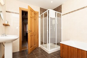 Church Island View Holiday Home