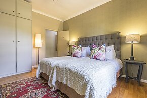 Val de Vine Guesthouse