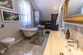 Val de Vine Guesthouse