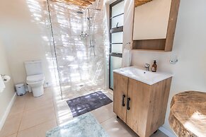 Val de Vine Guesthouse