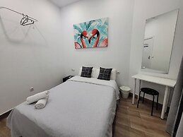 AYZ Elcano - Auto check-in property