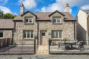 Lleiniog Cottage