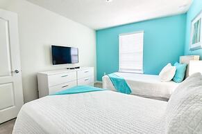 Vikram's Stylish Windsor At Westside Home 5 Bedroom Home by Redawning