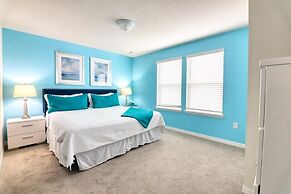 Vikram's Stylish Windsor At Westside Home 5 Bedroom Home by Redawning